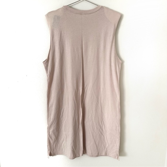 | abercrombie & fitch • taupe padded shoulder mini t-shirt dress • medium | - Picture 7 of 11